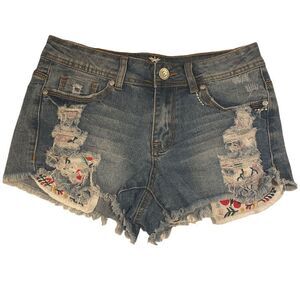 Almost Famous Size 5 Embroidered Pocket Cut Off Jean Shorts EUC